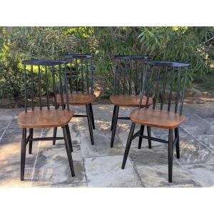 Série de quatre chaises Scandinaves modèle " Fanett " Ilmari Tapiovaara