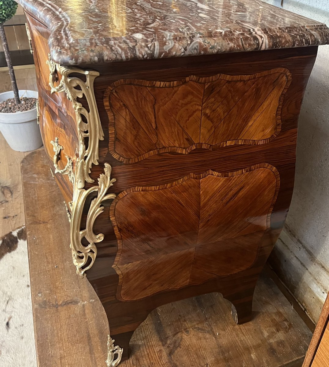 Commode d'époque Louis XV estampillée RUBESTUCK -photo-1