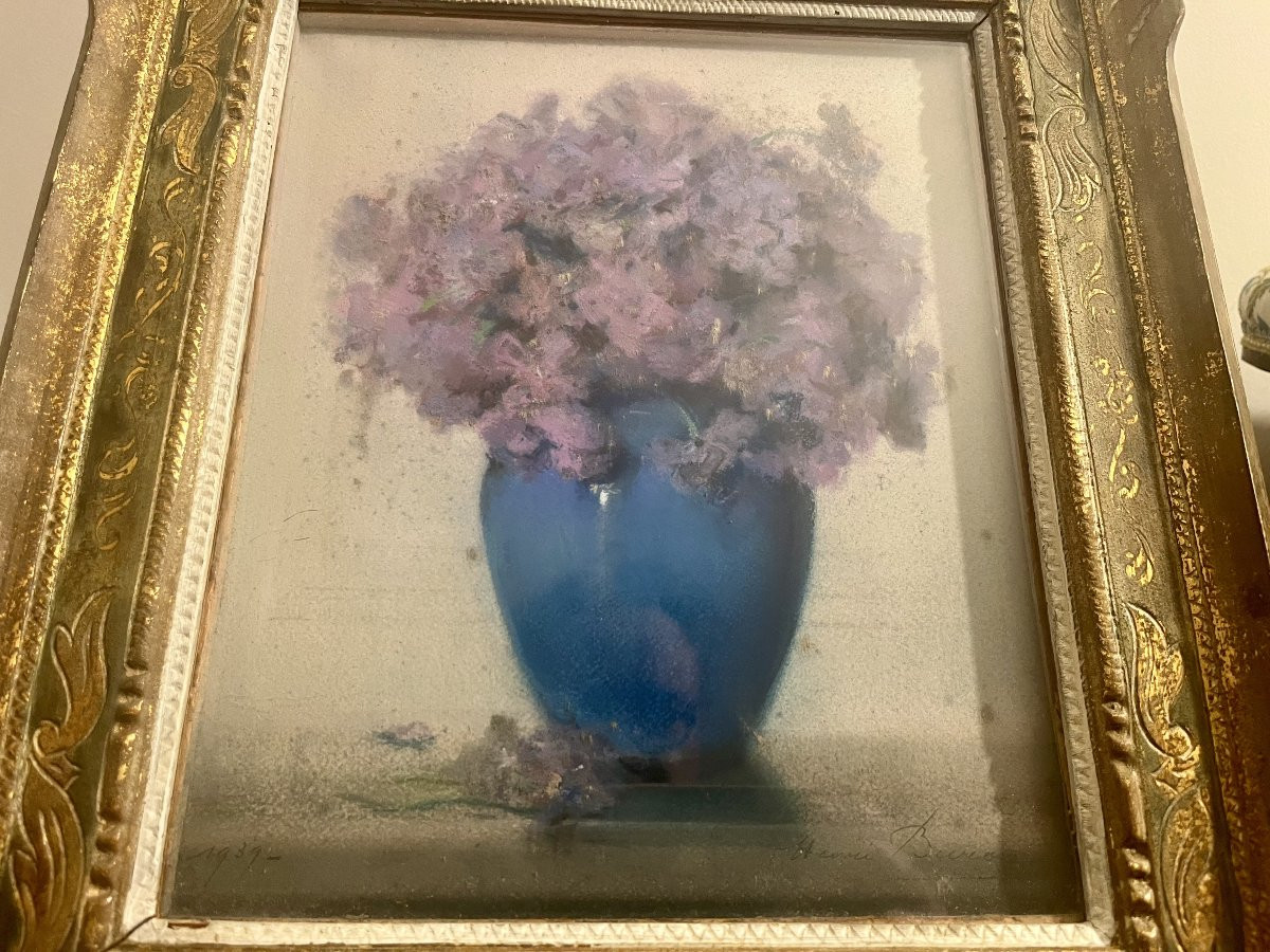 Bouquet Of Violets -photo-3