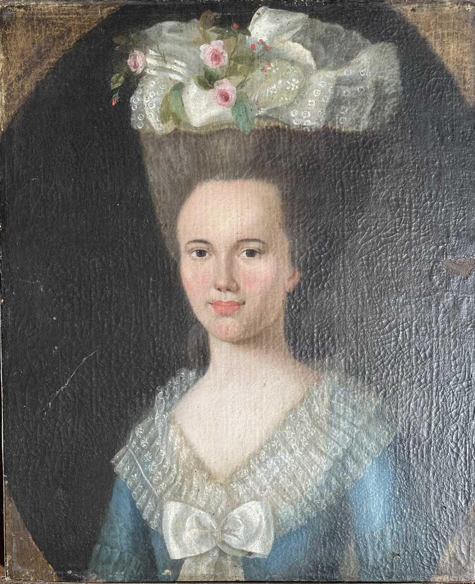 Portrait Of An Elegant 18-year-old -photo-2