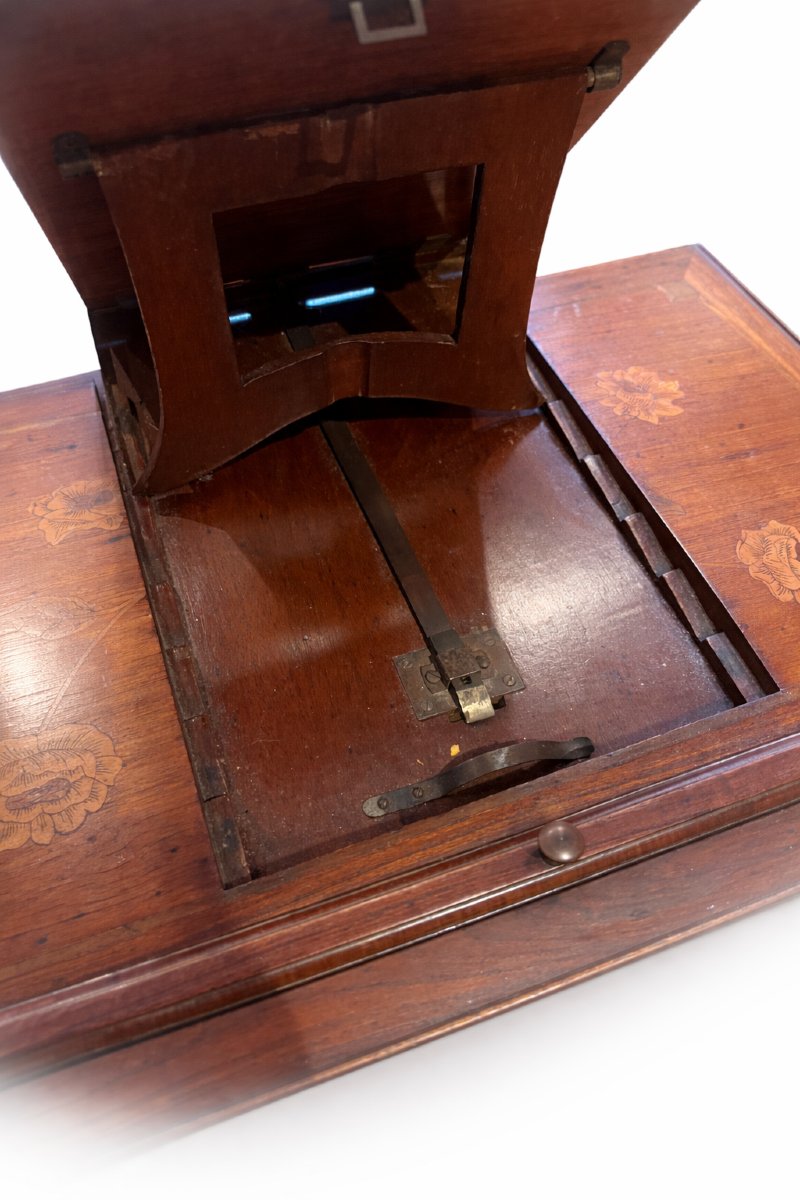 table a système en marqueterie de style-photo-3