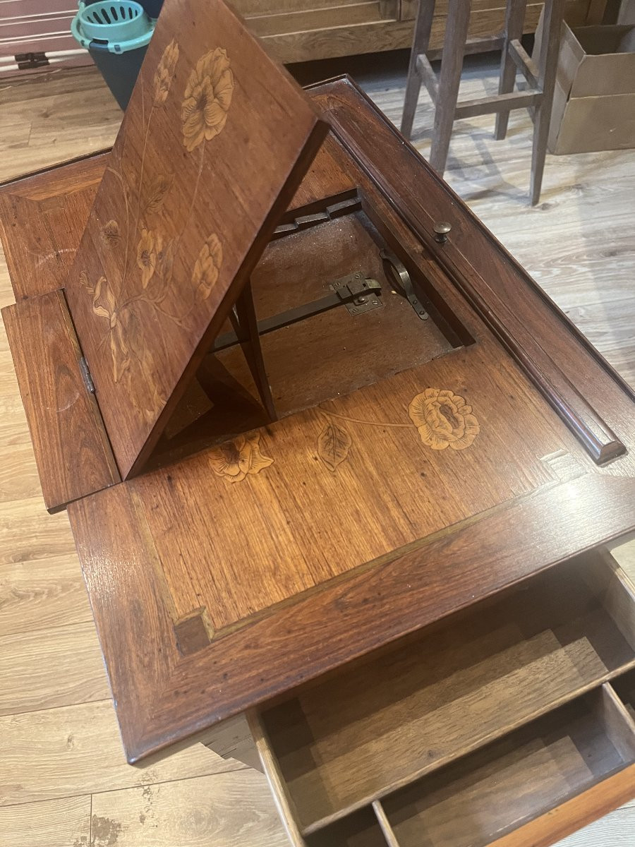 table a système en marqueterie de style-photo-5