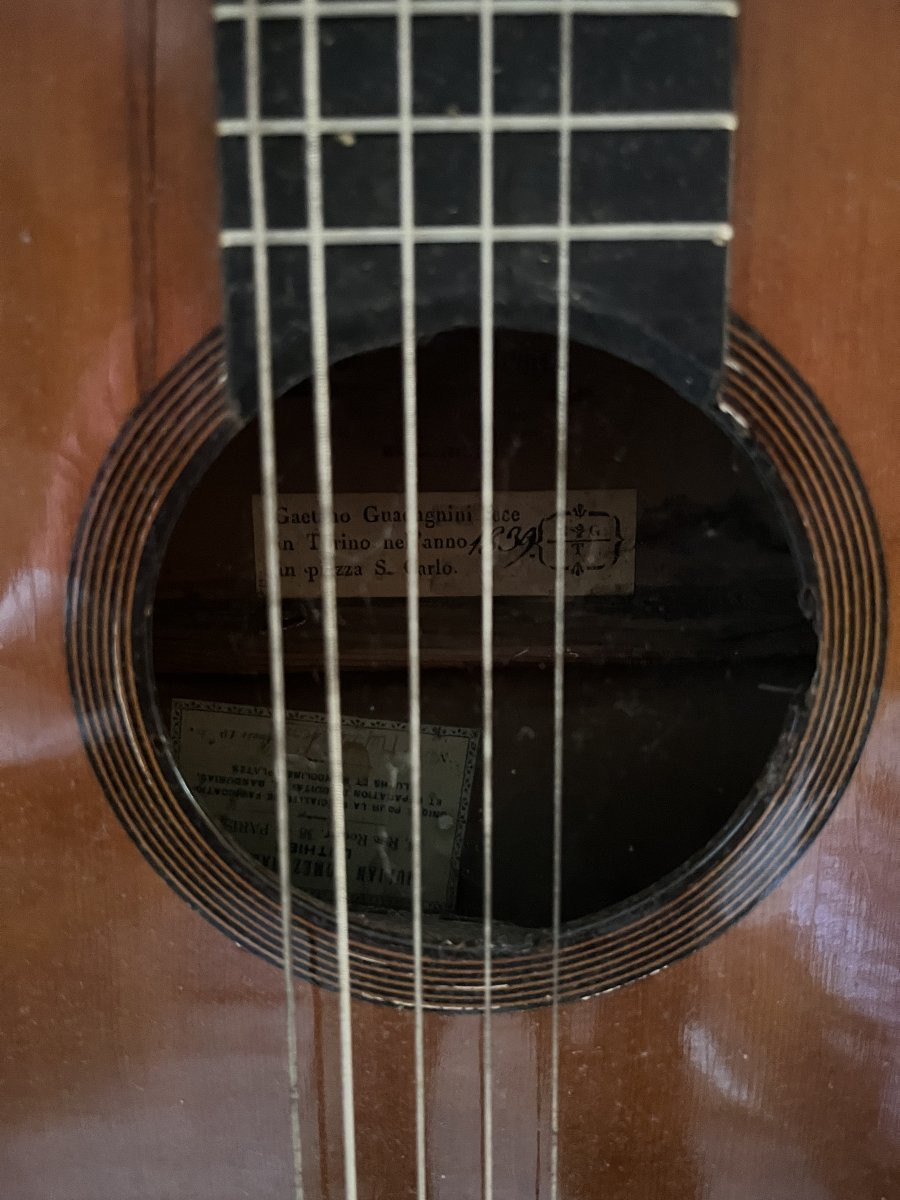 guitare romantique italienne réalisée par Gaetano Guadagnini à Turin en 1839-photo-3