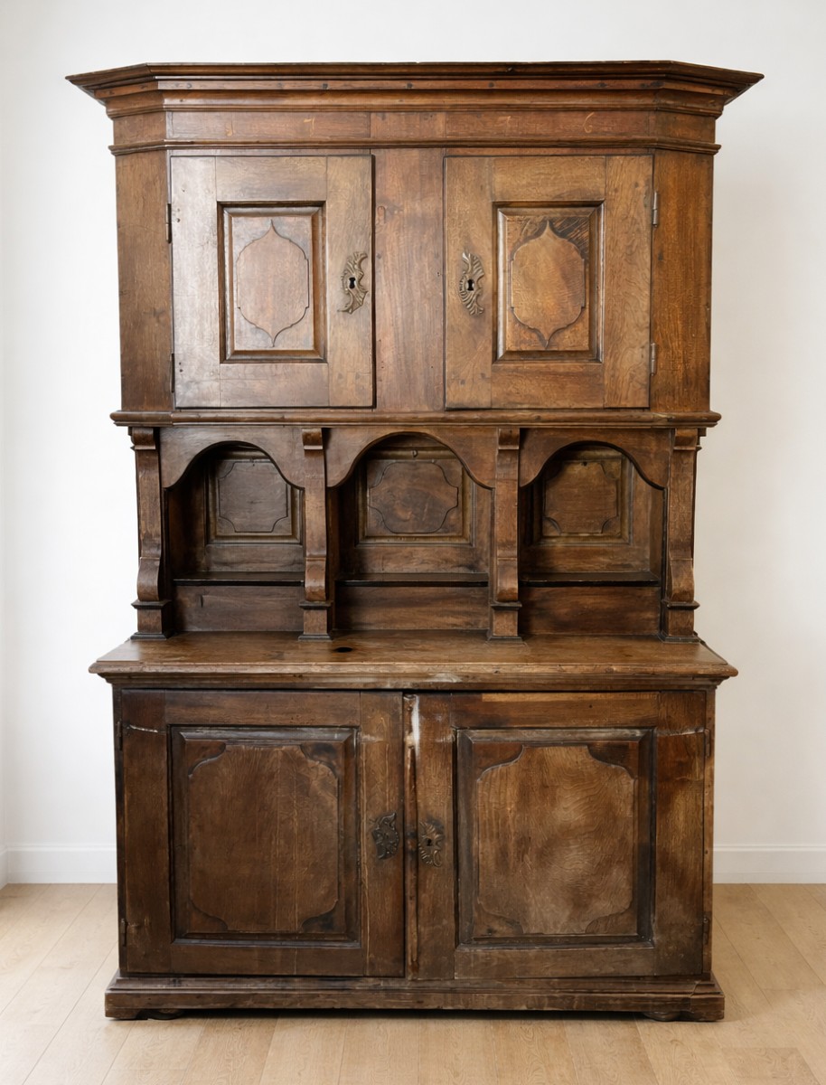 Meuble de corps suisse daté 1776