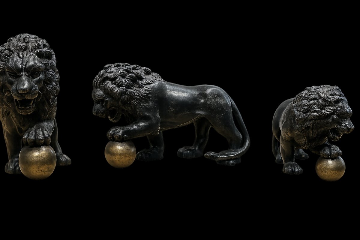 Lion en bronze à la sphère – travail italien, XIXᵉ siècle, probablement antérieur-photo-4