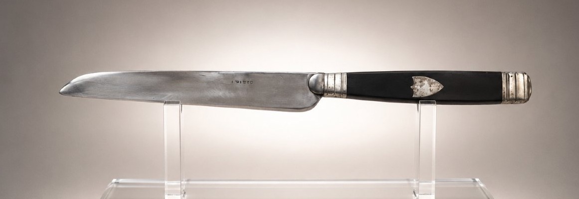 série de douze couteaux de table ou de dessert en ébène et argent — Maison Charles, Paris-photo-4