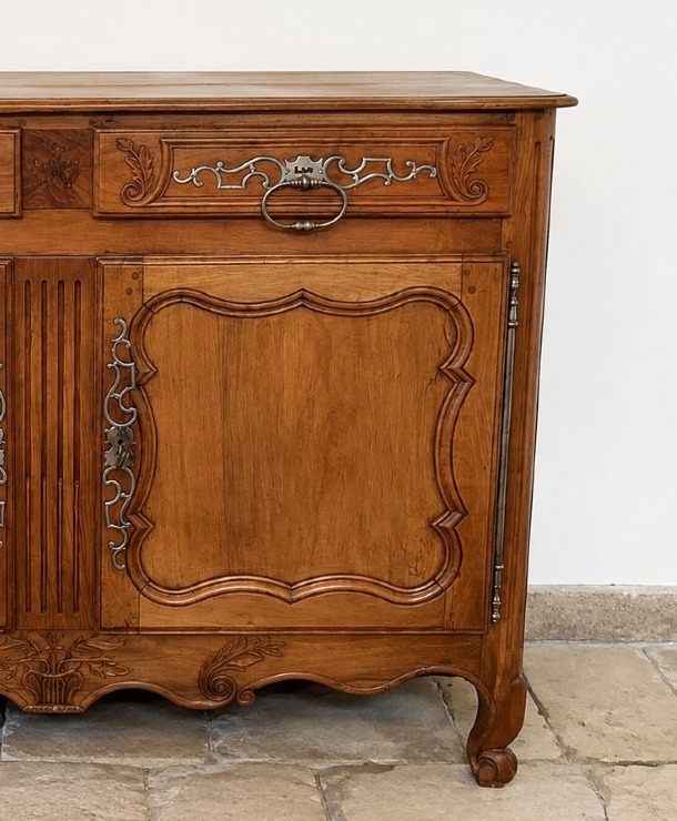 Saintonge-style Wedding Sideboard Made Of Cherry Wood—18th Century-photo-3