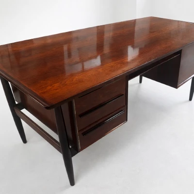 Premiere-Image-1740864