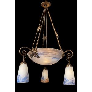 Lustre Muller Frères – Vasque et trois tulipes en pâte de verre