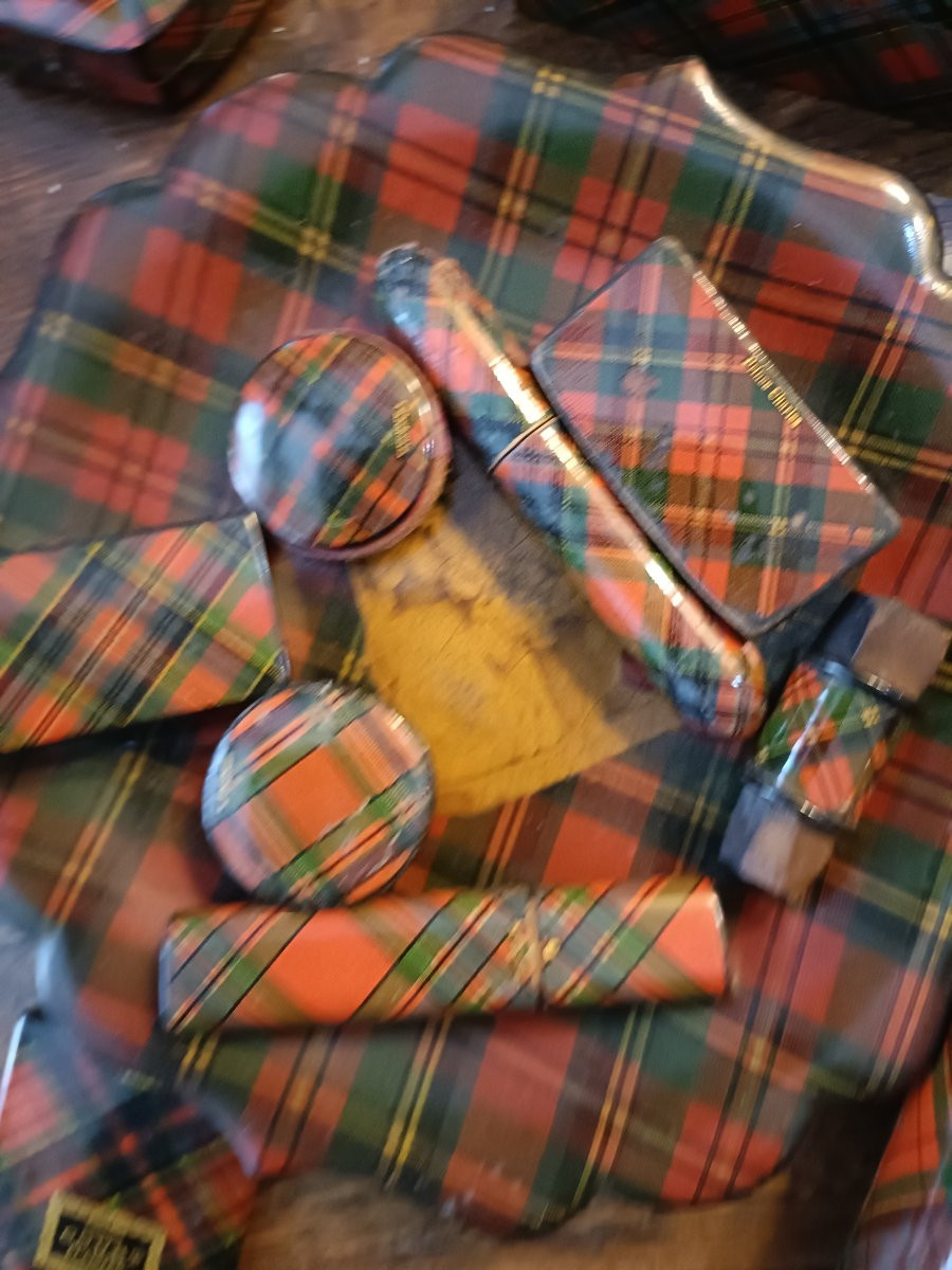Lot Of Tartan Ware Objects-photo-1