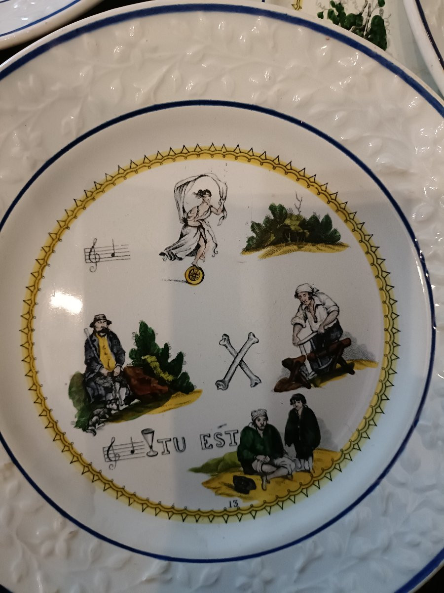 12 Choisy Rebus Plates-photo-2