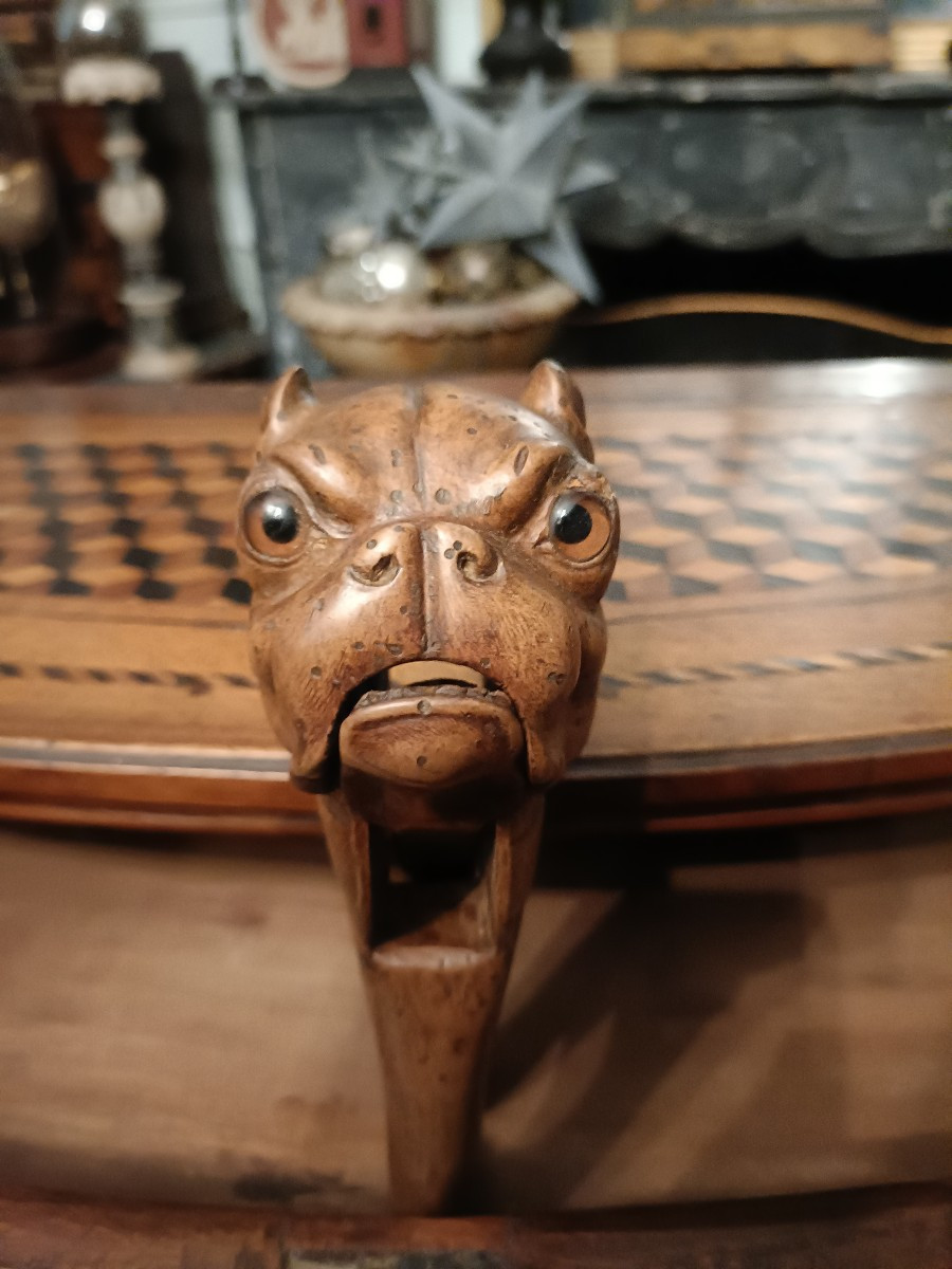 Pug Nutcracker + Horse Dealer Pipe
