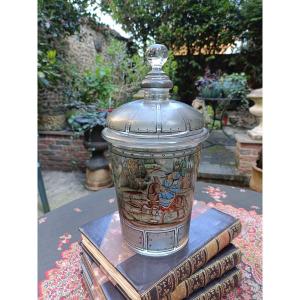 Verre couvert émaillé XIX