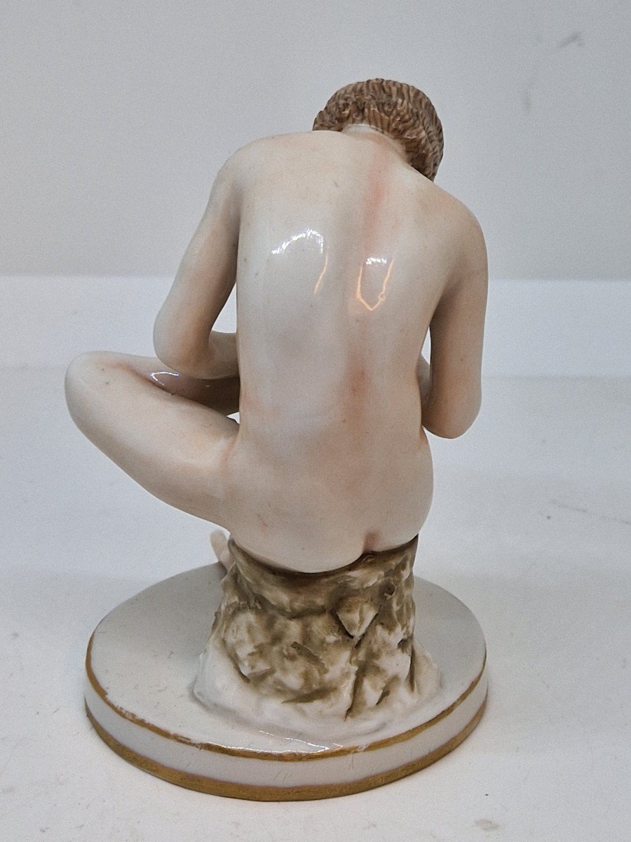 Petite Sculpture En Porcelaine Représentant Le Spinario (naples 19ème Siècle)-photo-2