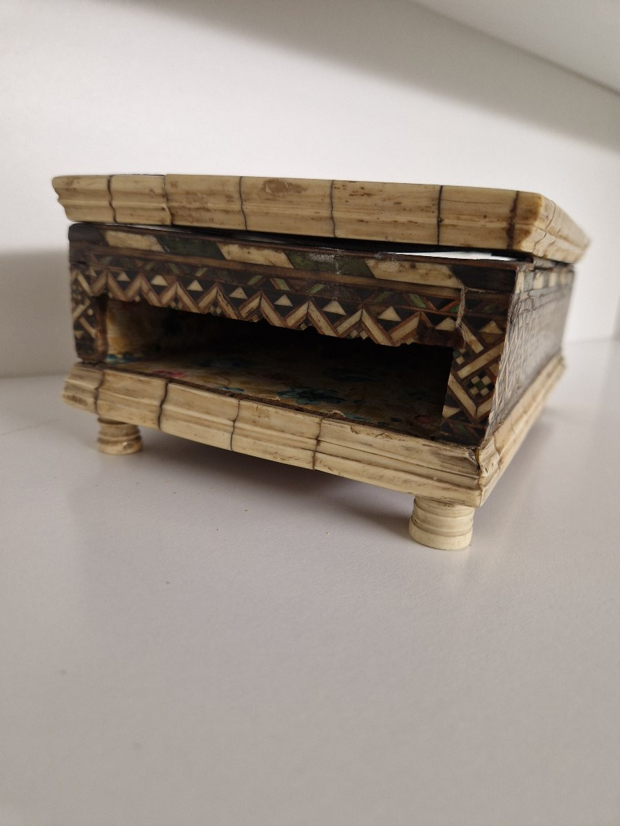 Embriachi Workshop, 15th Century, Bone Game Box-photo-2