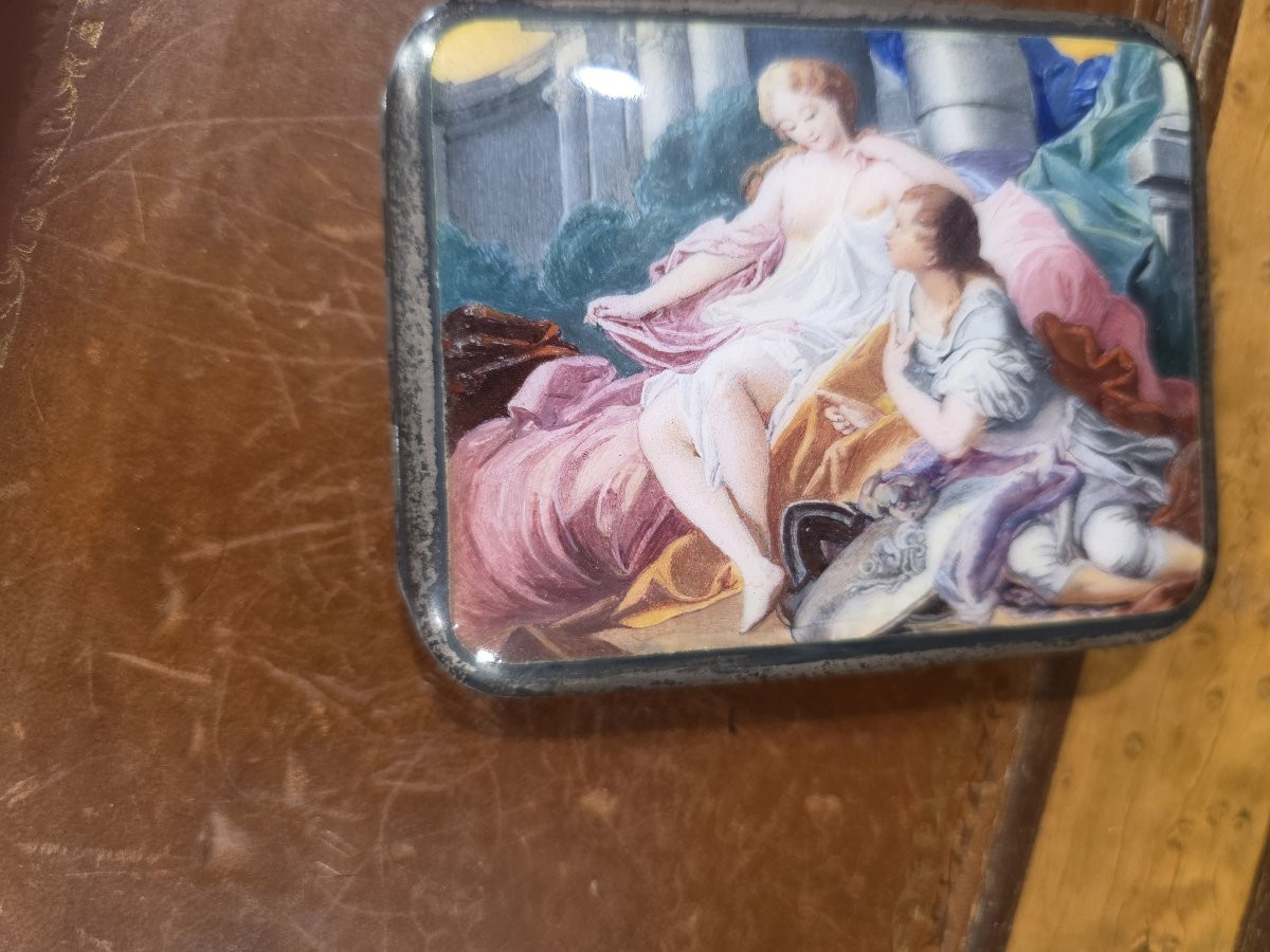Étui à cigarettes en argent émaillé représentant une scène romantique. Autriche, XIXe siècle.-photo-7