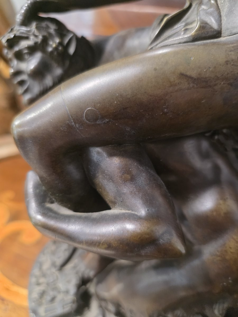 Bronze représentant une femme chevauchant un faune. Proche de Clodion. XIXe siècle-photo-8