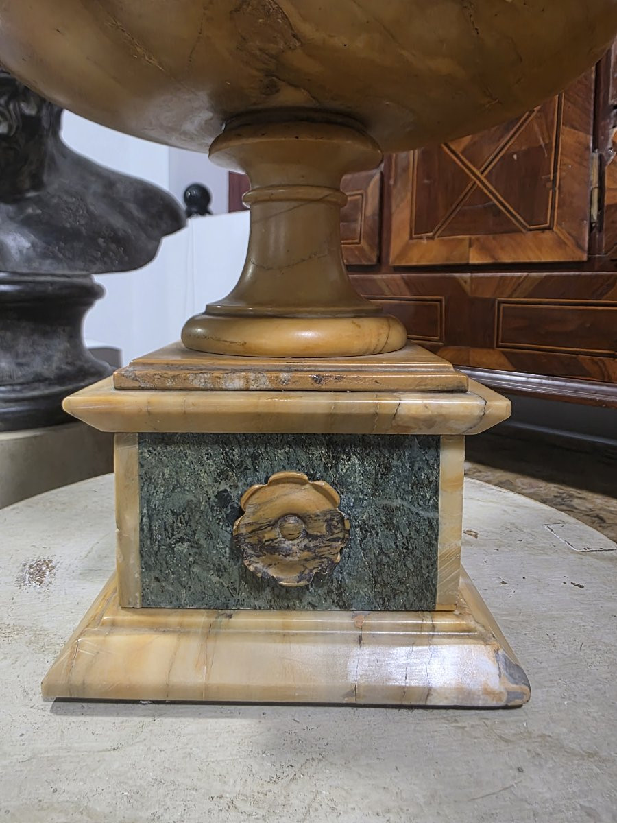 Grand Tour Cup In Giallo Antico Marble And Green Alpine Marble, 19th Century Italy-photo-3