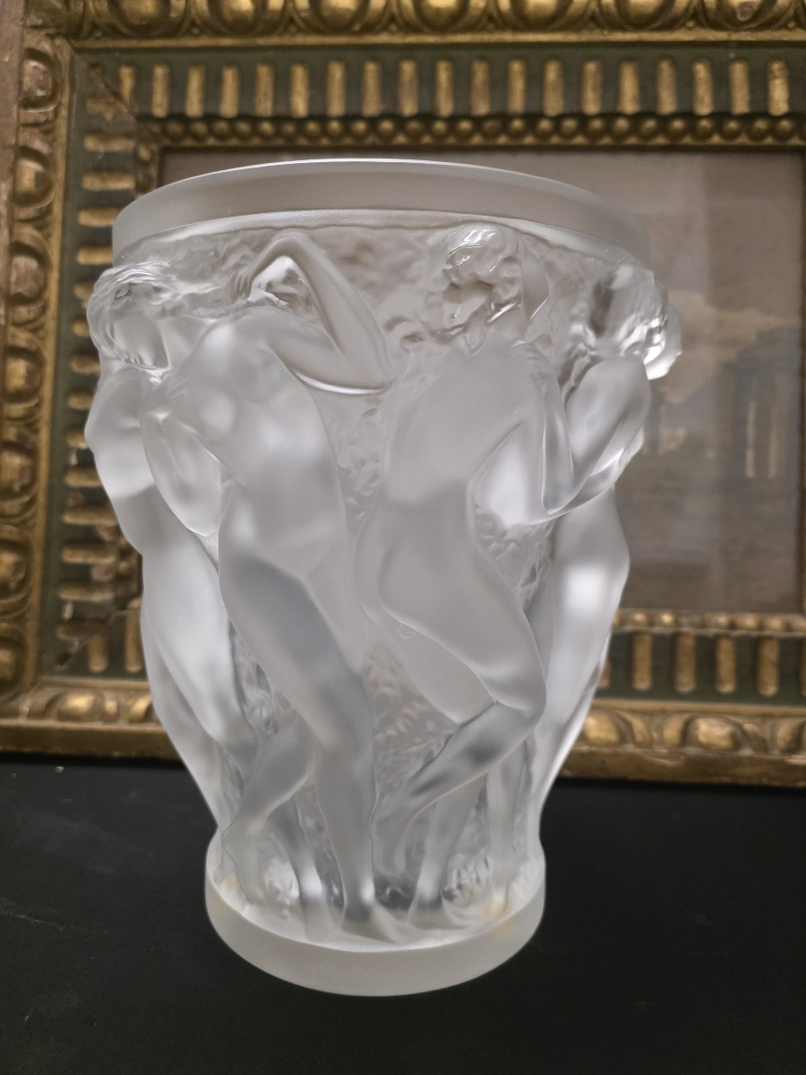 Vase « Bacchantes » de Lalique France