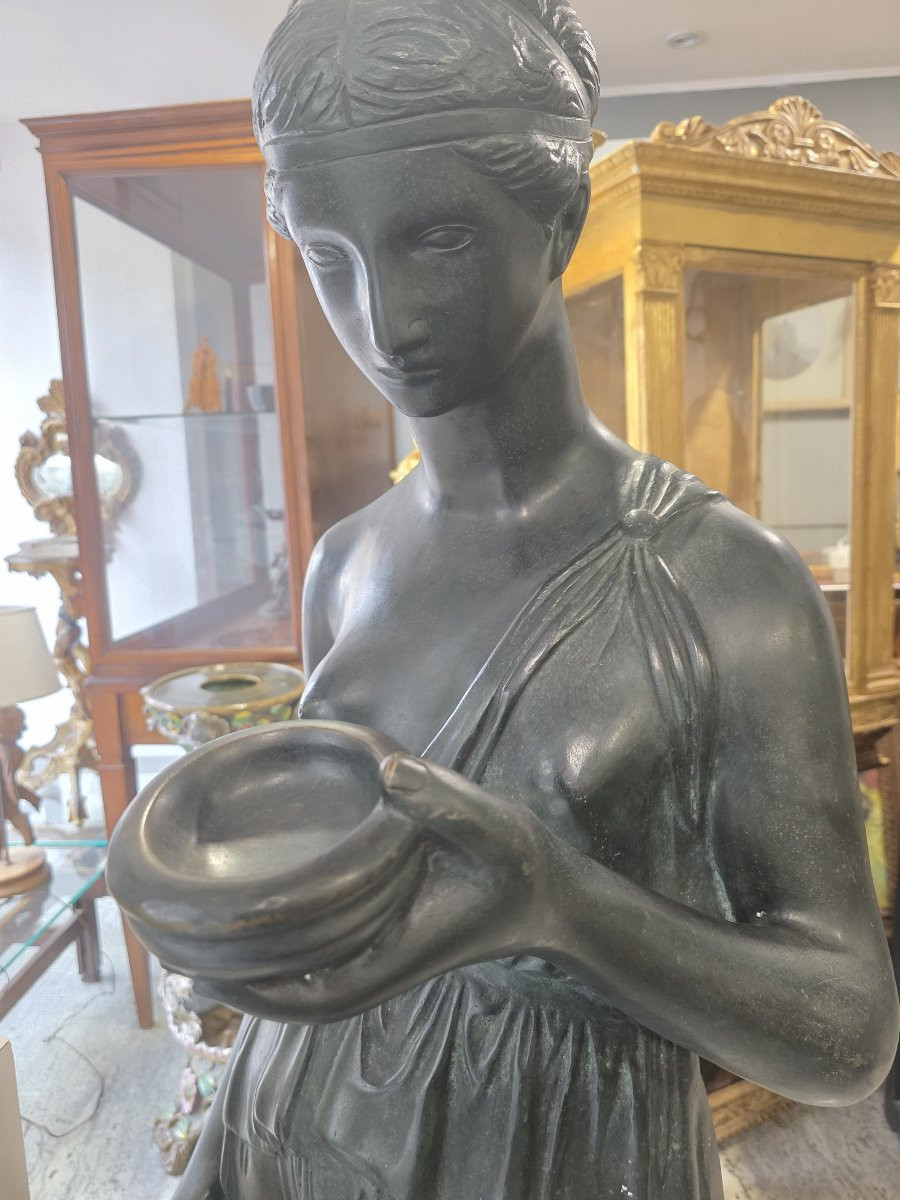  Sculpture en bronze d'Hébé, d'après le modèle de Thorwaldsen - début du XXe siècle-photo-3