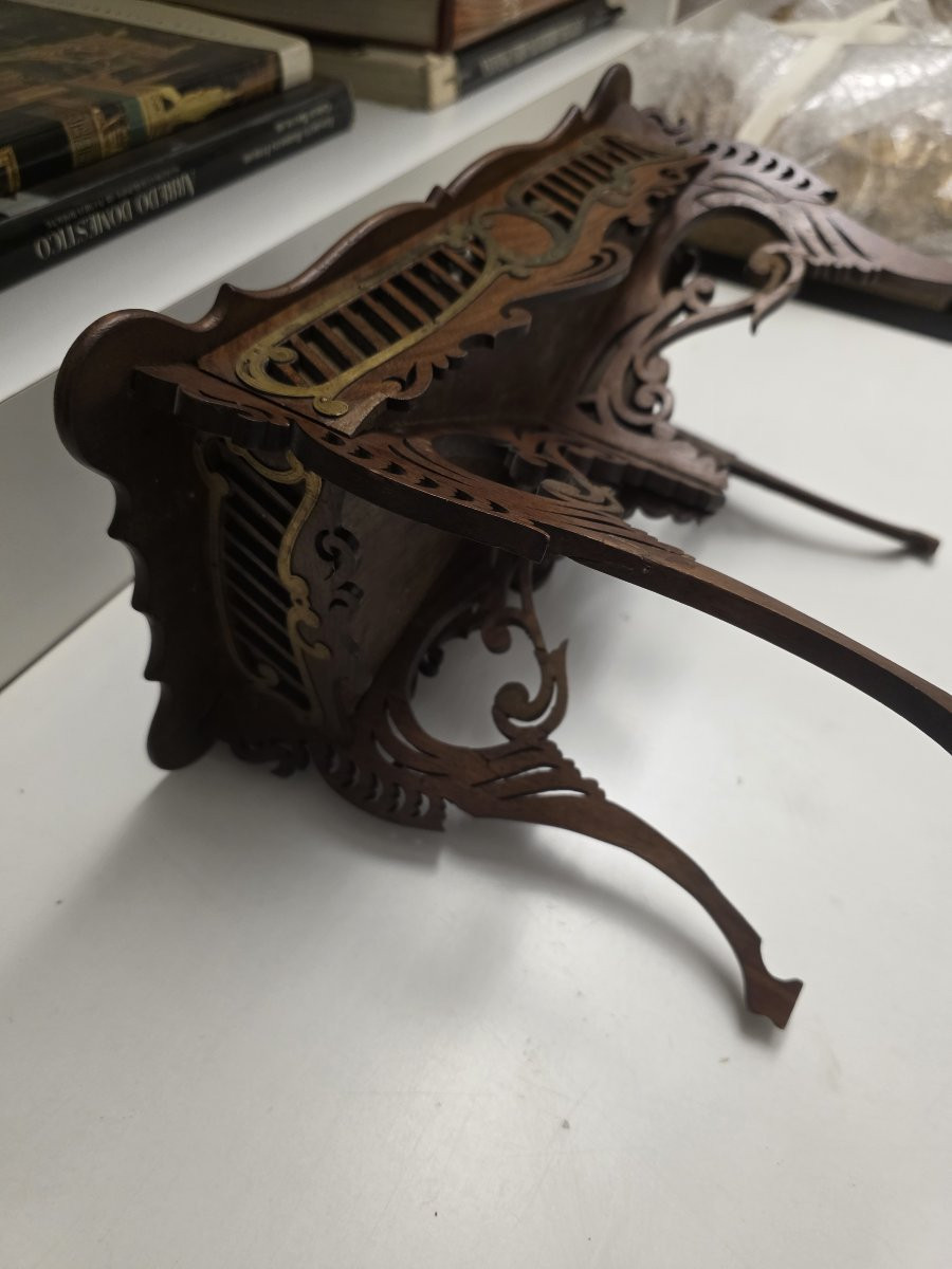 Table modèle française à tiroir. Milieu du XIXe siècle.-photo-5