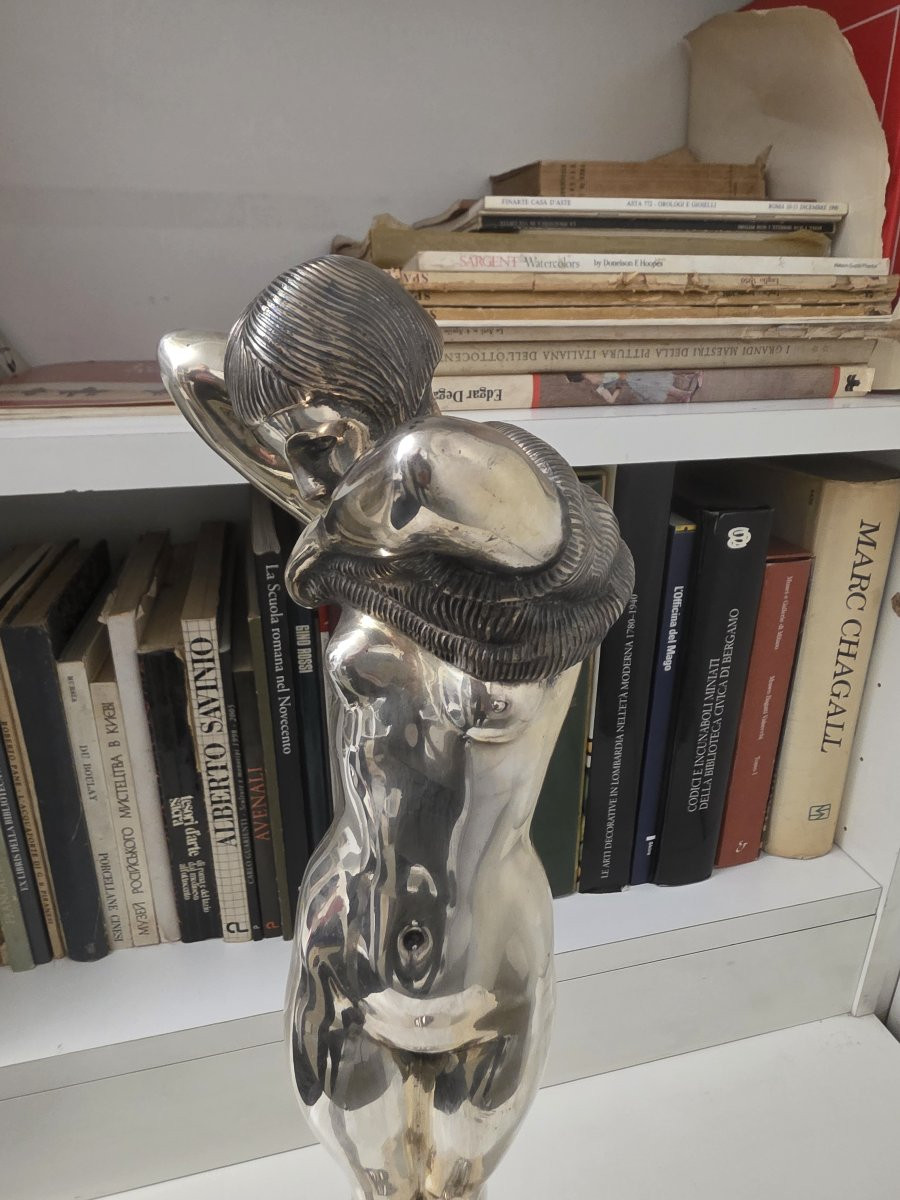 Statue en argent massif représentant une femme nue, de style Art déco.-photo-3