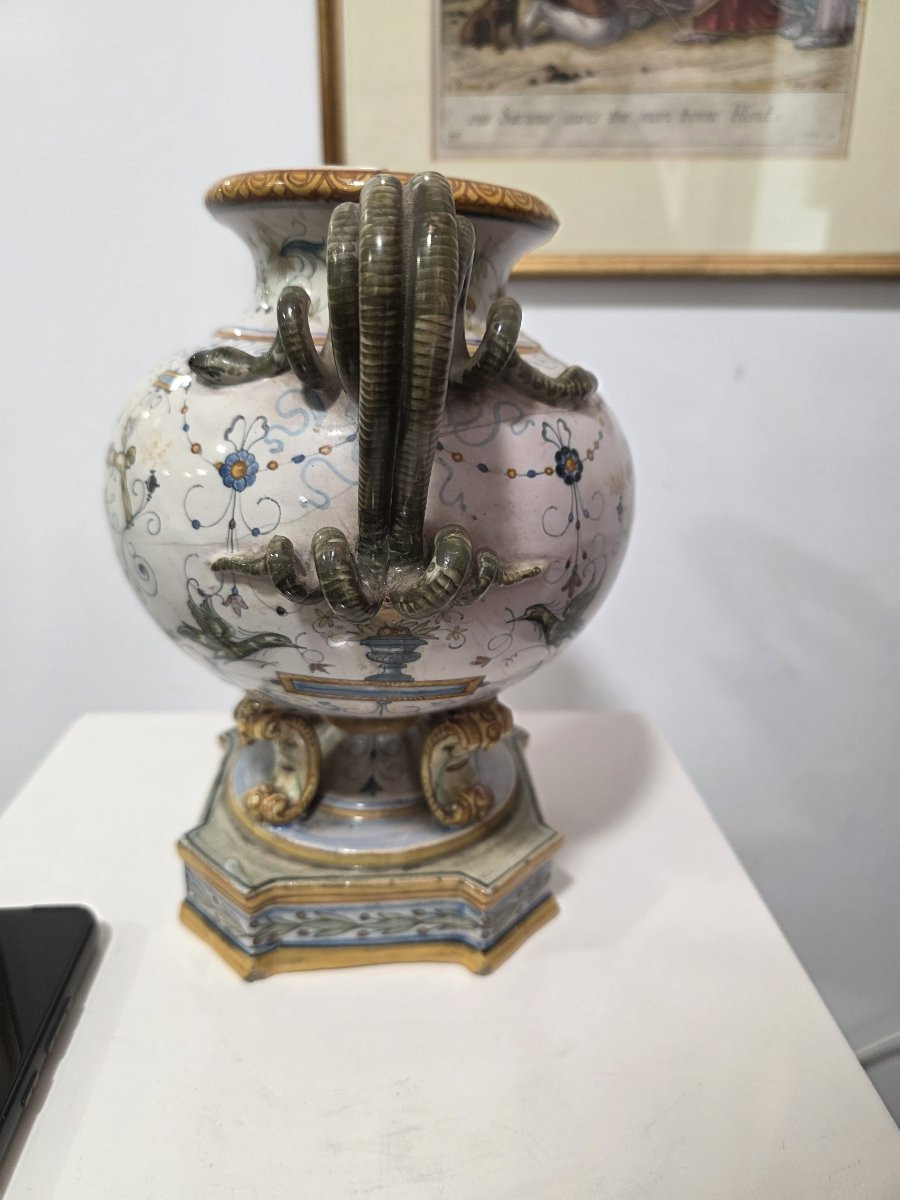 Vase orné de grotesques. Première moitié du XXe siècle, Molaroni, Pesaro-photo-4