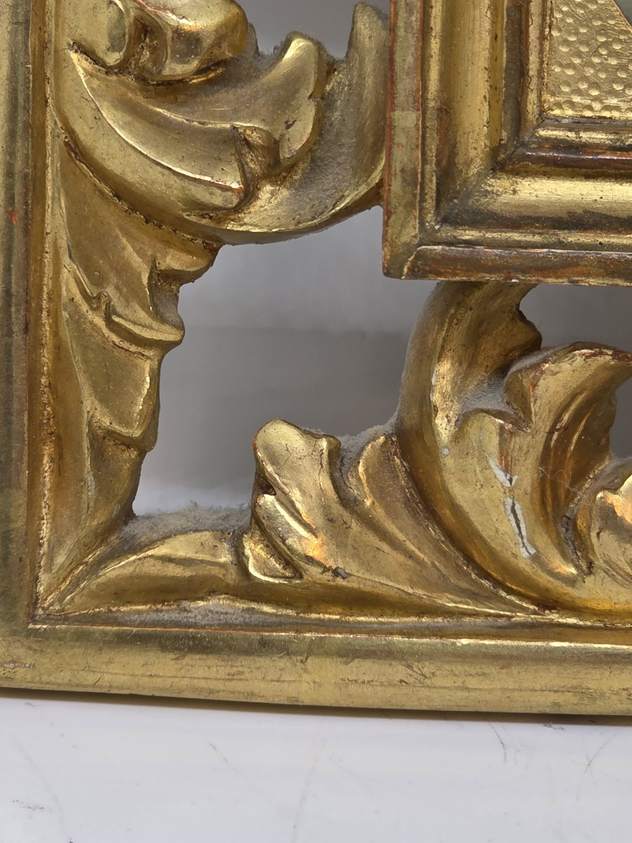 Portrait miniature de profil d'une jeune femme dans un cadre doré (XIXe siècle)-photo-3