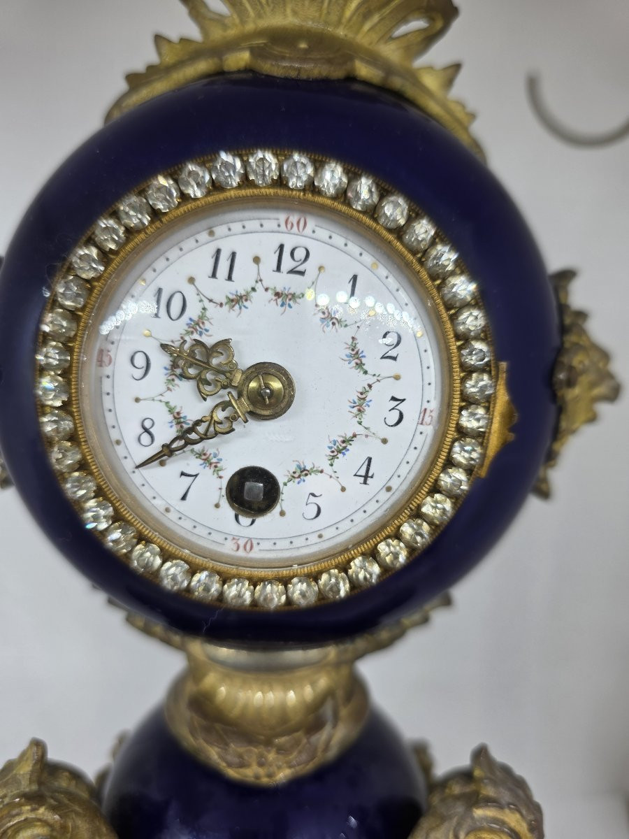 Horloge de table française en forme de vase (ou « horloge urne ») de l'époque napoléonienne III-photo-2