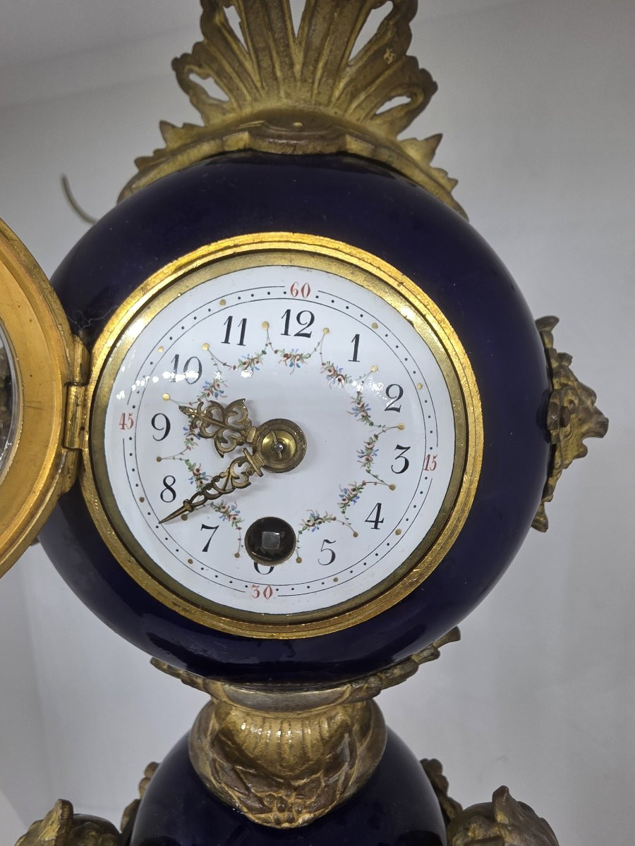 Horloge de table française en forme de vase (ou « horloge urne ») de l'époque napoléonienne III-photo-8