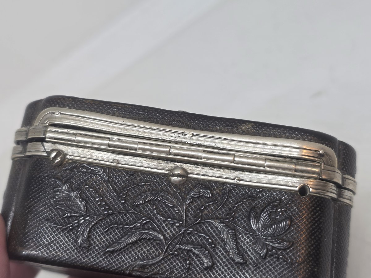 Tabatière en écaille et argent, fin du XVIIIe siècle-photo-2