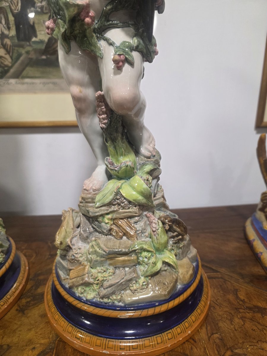 Paire de chérubins en faïence avec vases Ginori, fin du XIXe siècle-photo-1