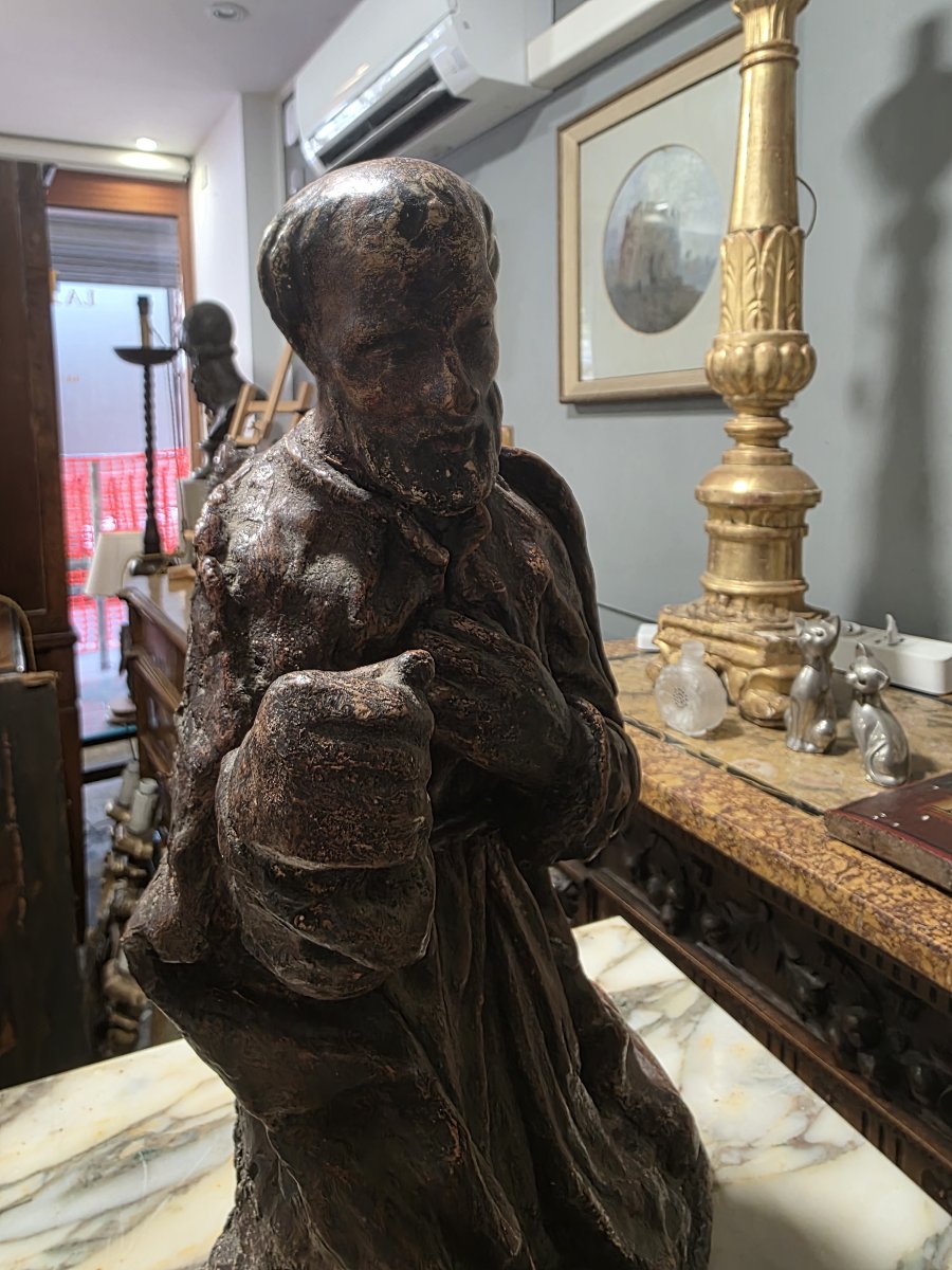  Sculpture baroque en terre cuite ou scagliola représentant un saint (XVIIe/XVIIIe siècle)-photo-1