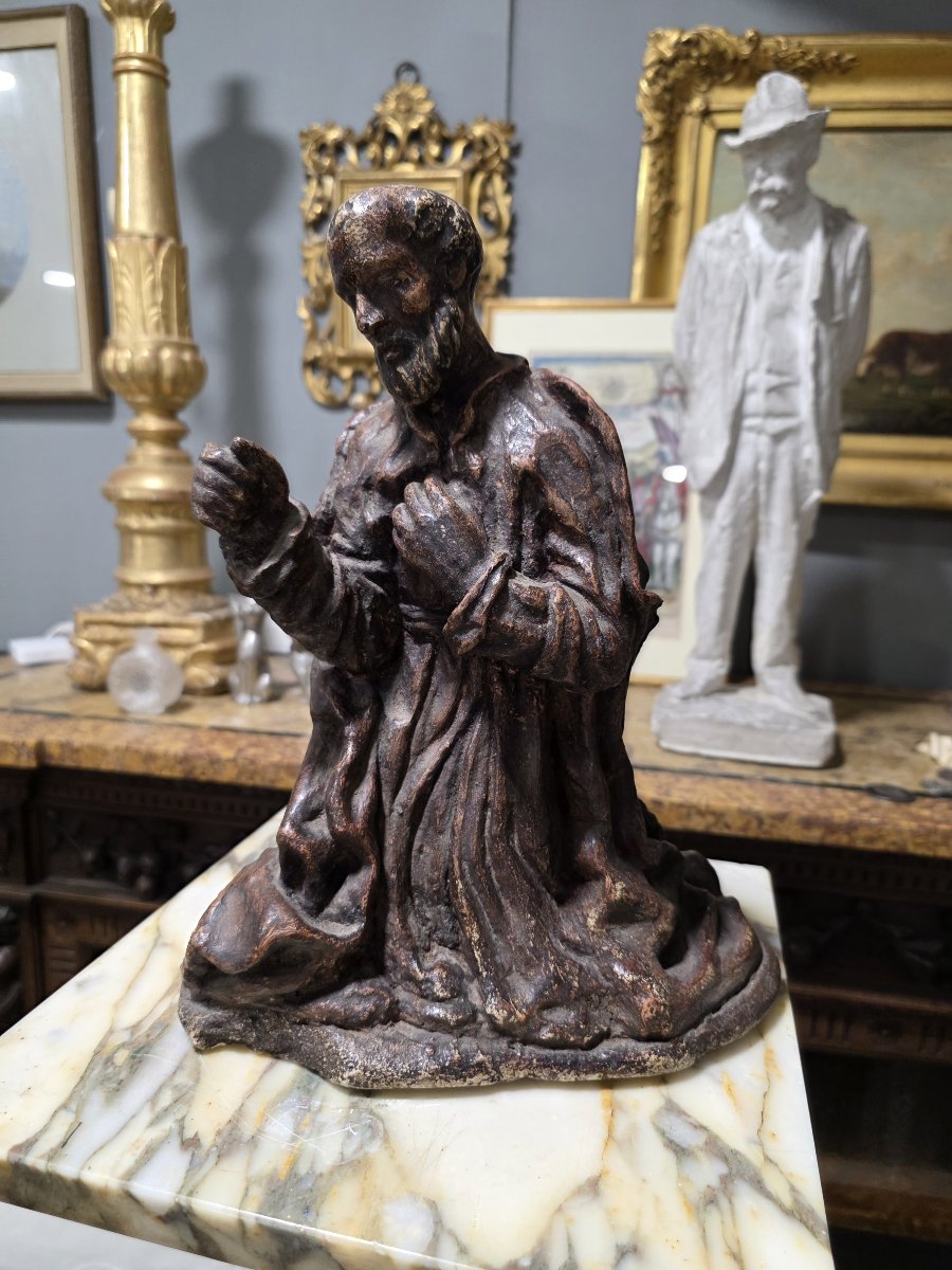  Sculpture baroque en terre cuite ou scagliola représentant un saint (XVIIe/XVIIIe siècle)-photo-3