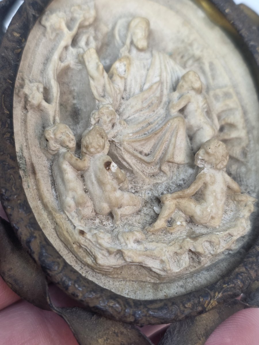 Médaillon de dévotion ovale représentant la scène biblique « Laissez les enfants venir à moi » -photo-3