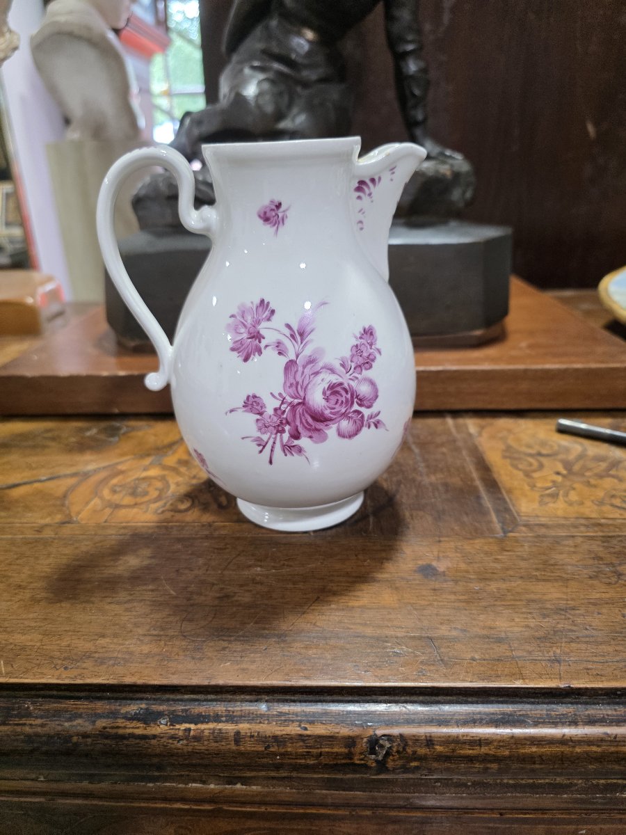  Verseuse en porcelaine portant la marque bleue « Bindenschild »-photo-4