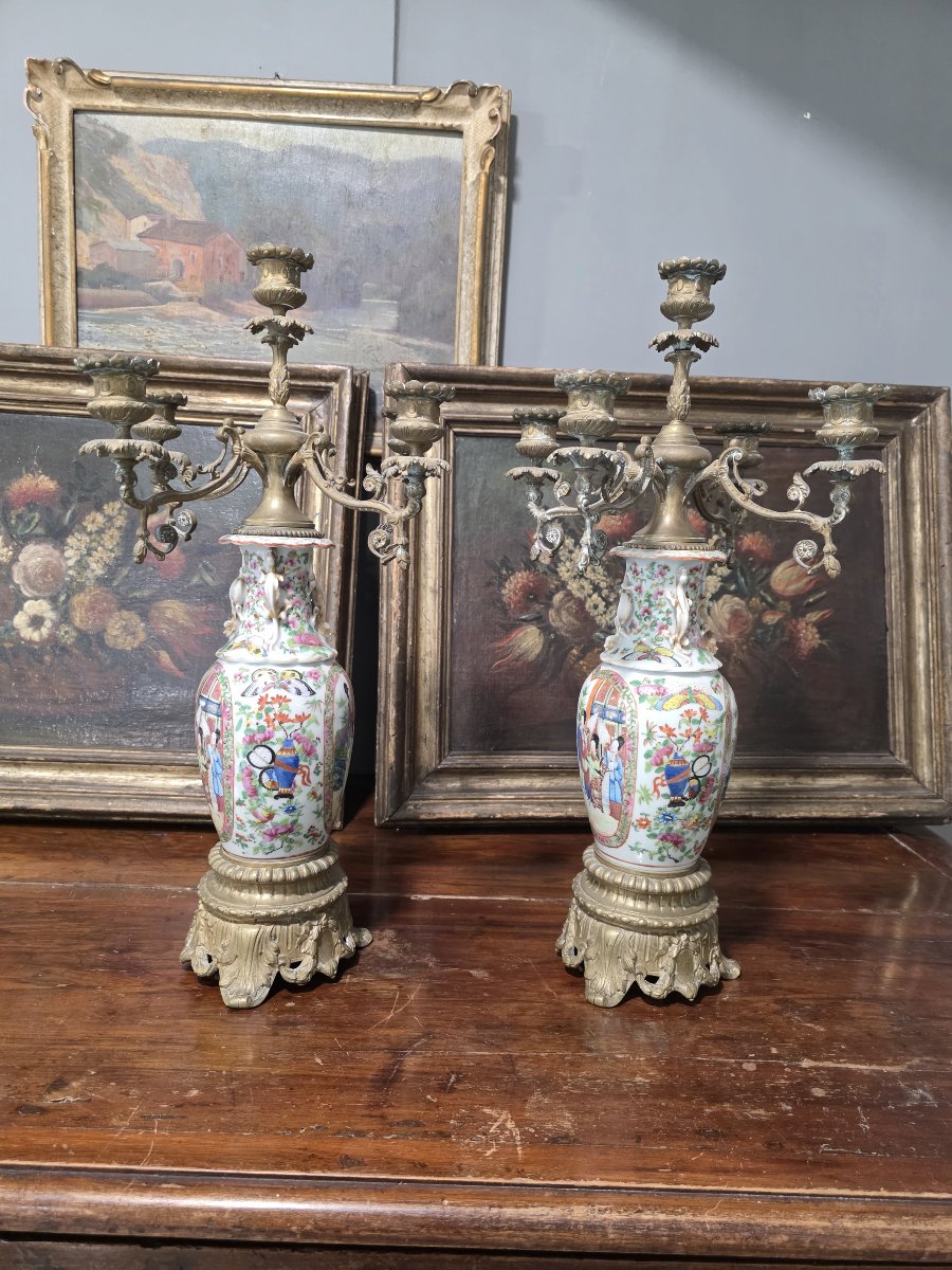  Paire de candélabres en porcelaine de Canton et bronze doré, XIXe siècle-photo-1