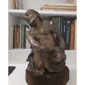Sculpture en terre cuite « Ecce Homo » représentant le Christ en deuil, Italie, XVIIIe siècle.
