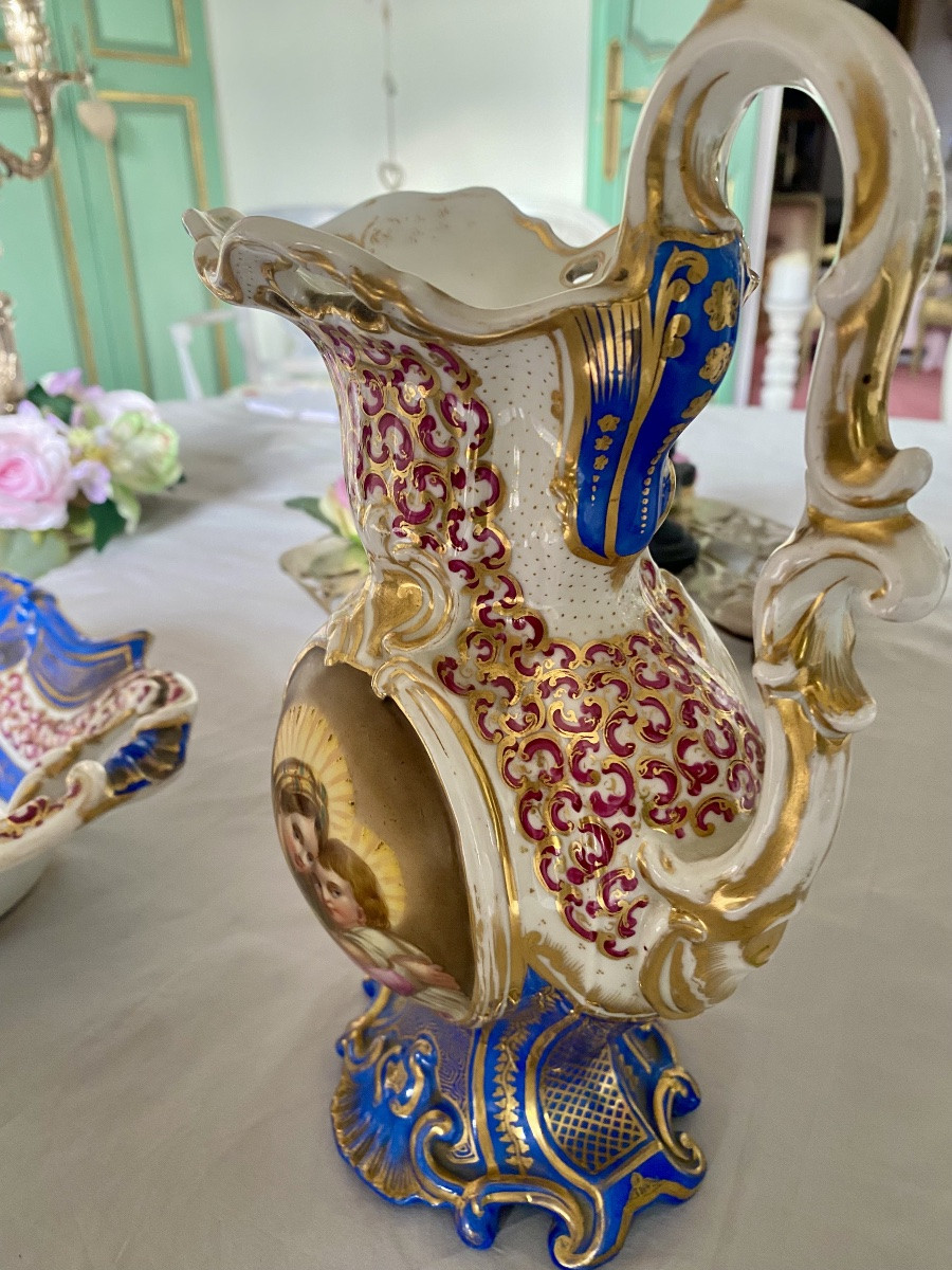 Très bel ensemble de Toilette en porcelaine de Paris -photo-6