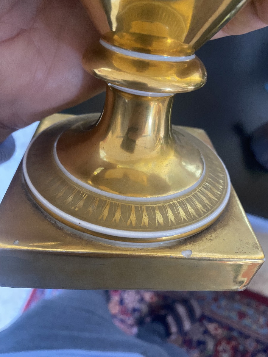 A Very Beautiful Pair Of Paris Porcelain Vases-photo-5