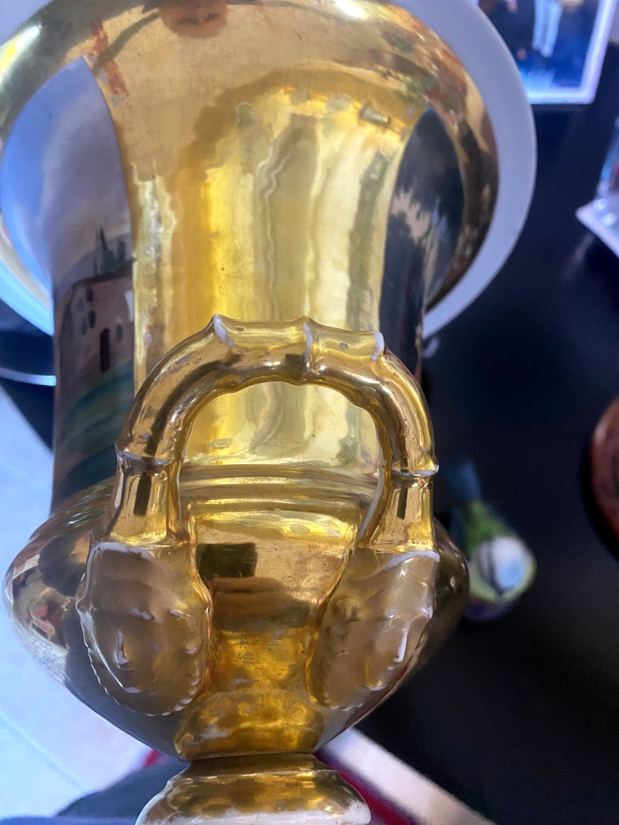 Jolie Paire de Vases forme Médicis  en Porcelaine de Paris -photo-8