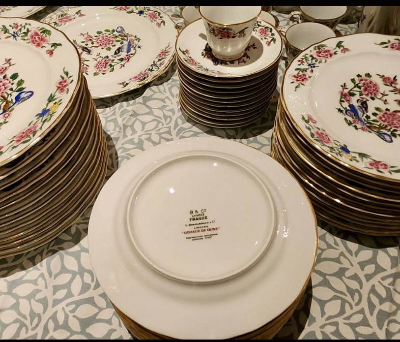 Important Bernardaud Porcelain Dinner Service From Limoges -photo-4