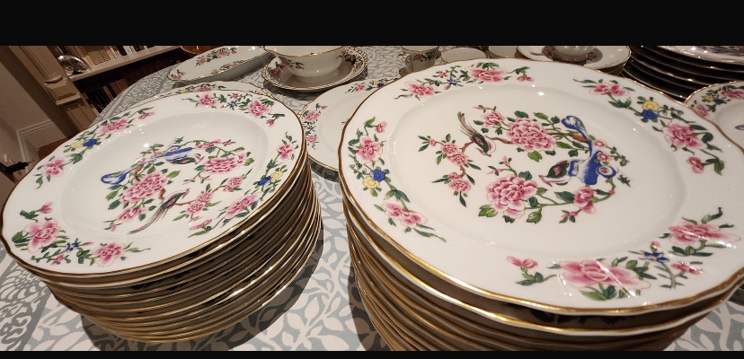 Important Bernardaud Porcelain Dinner Service From Limoges 