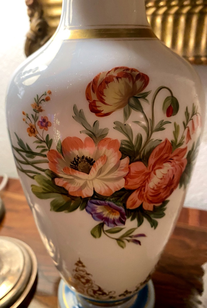 Très Beau vase en opaline  décoré de Fleurs d époque Charles X -photo-4