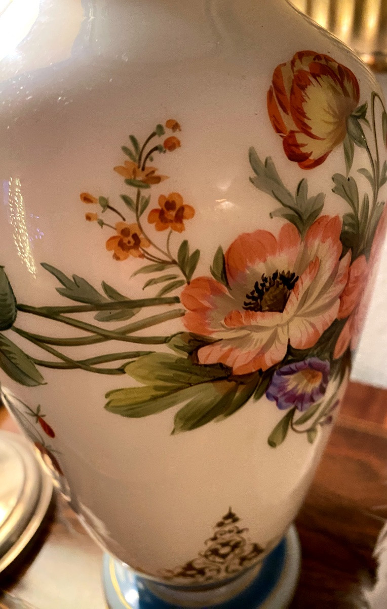 Très Beau vase en opaline  décoré de Fleurs d époque Charles X -photo-2