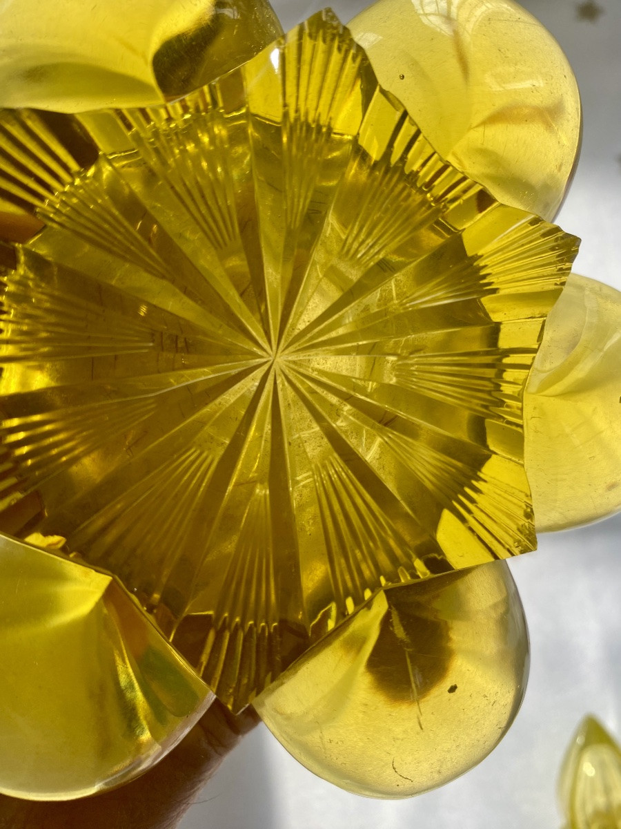 Magnificent Yellow Baccarat Perfume Bottle -photo-3