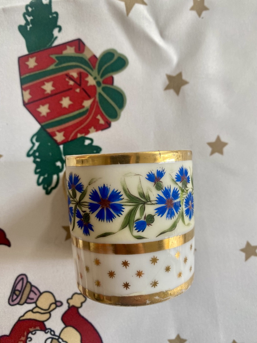 Pretty Cup Mitron 19th Century Model -photo-5