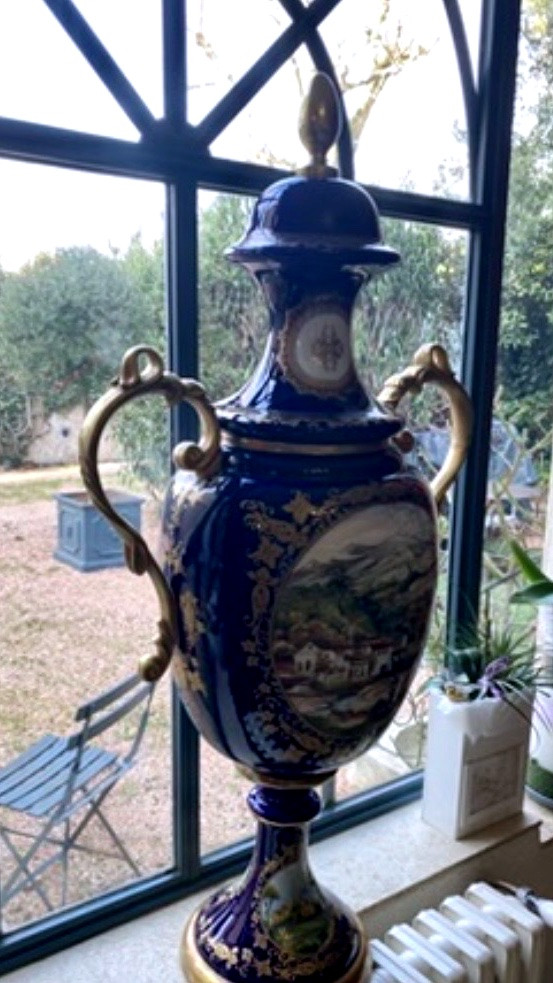 Très Grande Paire de Vase  en Porcelaine Autrichienne -photo-2