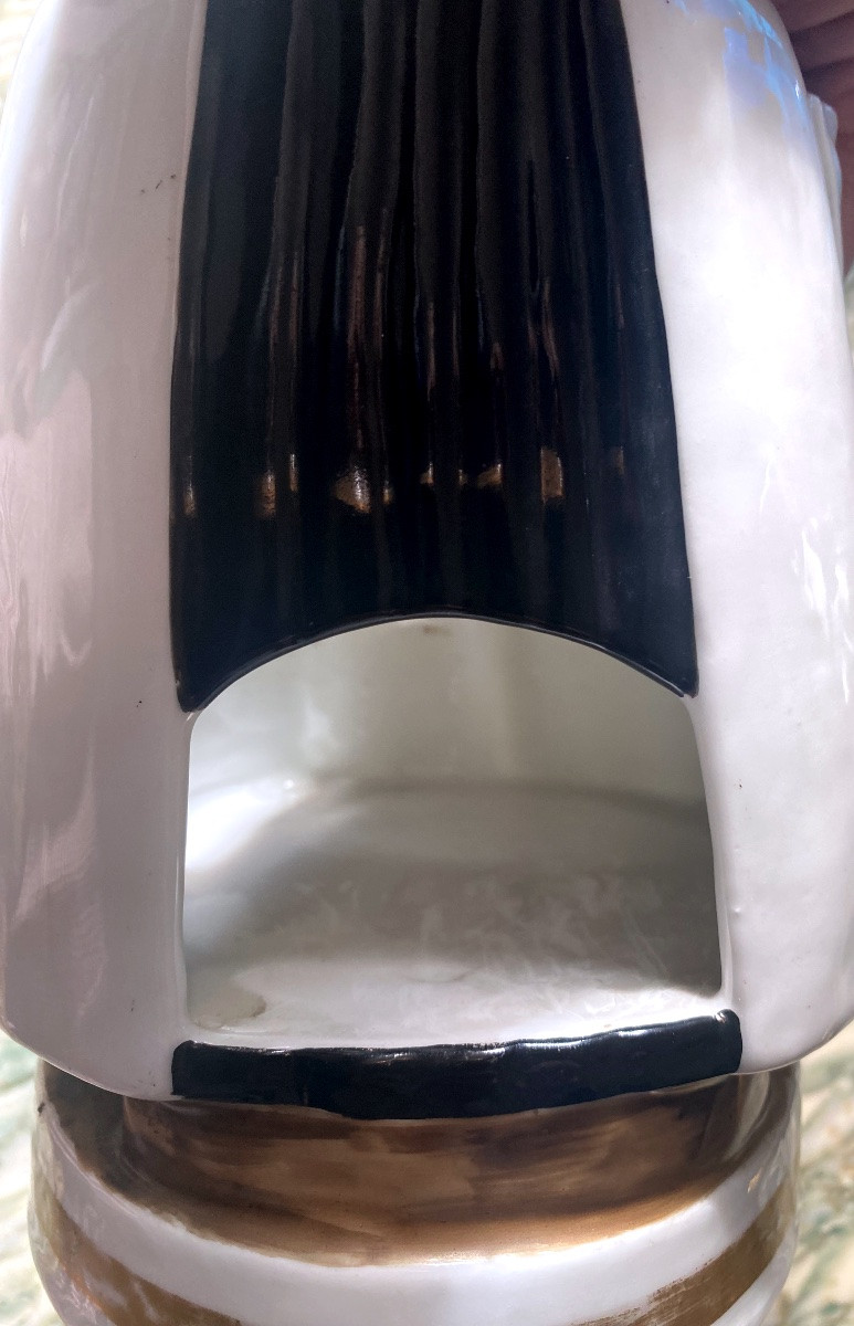 Tisanière en porcelaine de Paris XIX ieme représentant une religieuse -photo-4