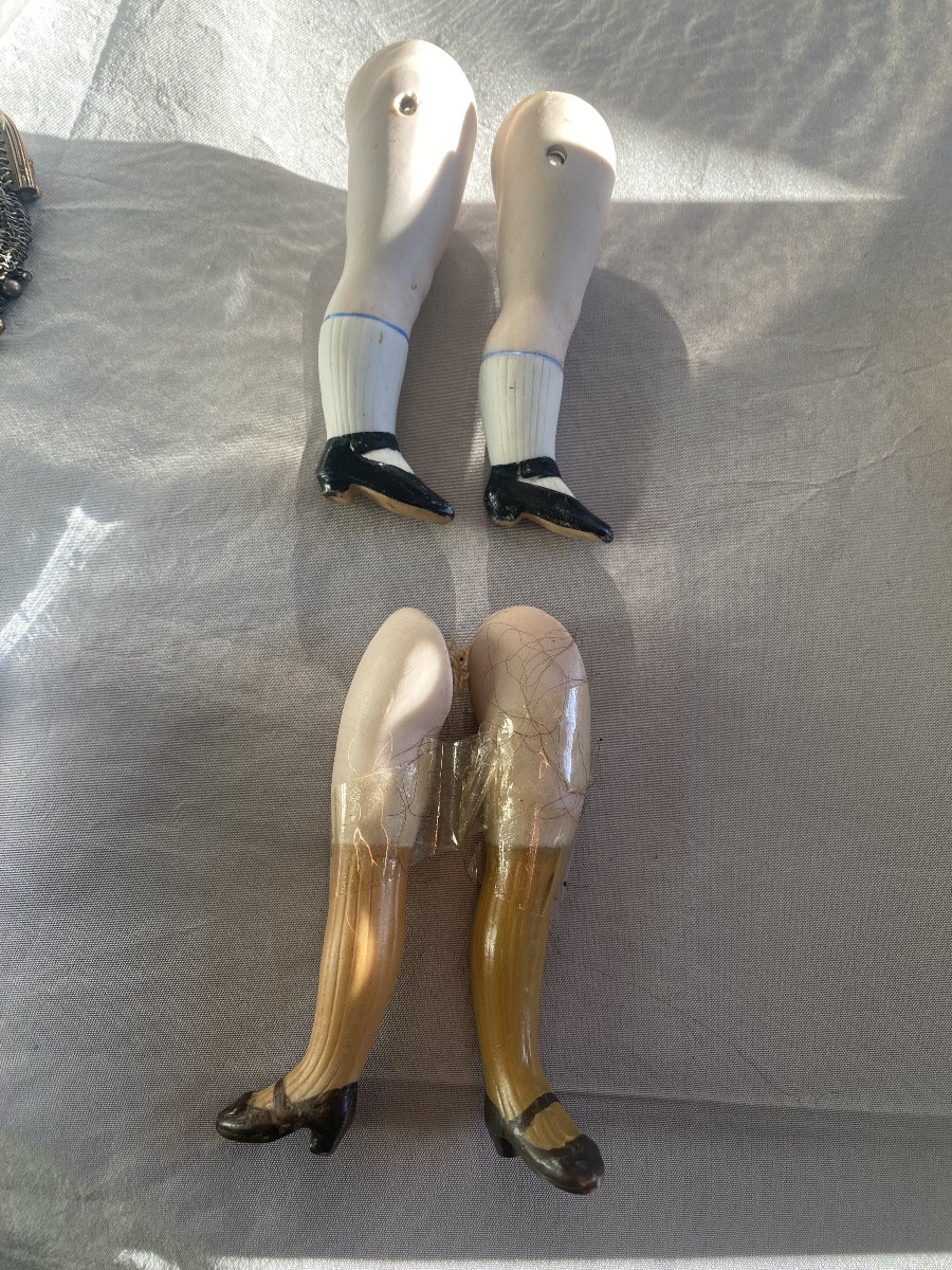 Lot Of Porcelain Doll Limbs -photo-3